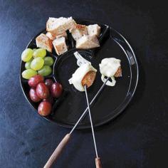 Fondue au Crémant (Fondue with Sparkling Wine) | SAVEUR     ᘡղbᘠ