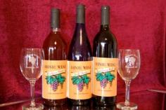 Windmill Winery is a small family-owned winery with 12 acres of vineyards in southwest Oklahoma.  Wine tastings are offered every Saturday afternoon.