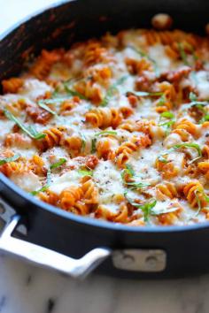 
                        
                            One Pot Baked Ziti and a Giveaway! - Damn Delicious
                        
                    