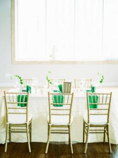 
                    
                        Pops of green: www.stylemepretty... | Photography: Lauren Rosenau - www.laurenrosenau...
                    
                