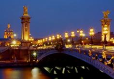 
                    
                        Top 10 places you must see in town of love-Paris, France
                    
                