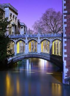 
                    
                        Bridge of Sighs, Cambridge, England
                    
                
