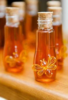 
                    
                        Honey favor jars at a farm birthday party!  See more party planning ideas at CatchMyParty.com!
                    
                