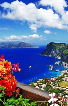 
                    
                        Famous Capri Island, Italy    |  45 Reasons why Italy is One of the most Visited Countries in the World
                    
                