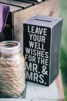 
                    
                        Personalized note box www.lovelylittlew... #orangedoveevents
                    
                