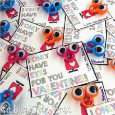 
                    
                        Valentine's Day Gift {free printables} for kids or students! Finger eyes from Target!!
                    
                