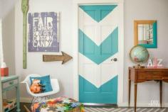 
                    
                        chevron/arrow color block door tutorial DIY Show Off #nursery #colorblock
                    
                