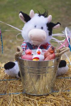 
                    
                        Fun favors at a farm birthday party! See more party planning ideas at CatchMyParty.com!
                    
                