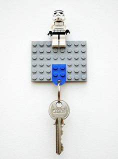 
                    
                        Lego key holder craft idea
                    
                