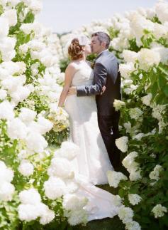 
                    
                        Christina and Mike’s Salt Air Farm Wedding by Photography by Verdi - via Grey likes weddings
                    
                