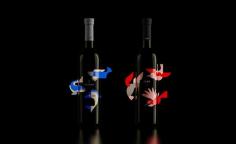 
                    
                        Eros & Psyche — A boutique winery created by greek winemaker Pavlos Argyropoulos captures the infamous myth of "Eros & Psyche" with a series of geometric illustrations.
                    
                