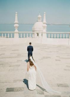 
                        
                            1st look - Lisbon Palace Destination Wedding by The Wedding Company (Event Planning and Design) + Greg Finck Photography
                        
                    