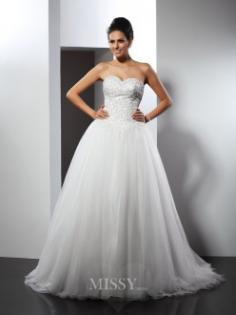 A-Line/Princess Sweetheart Sleeveless Chapel Train Net Wedding Dresses with Applique