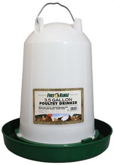 The Harris Farms Poultry Water Fountain features a highly functional design, which is simple to use and ideal for backyard livestock. This water fountain is made from plastic, which makes it sturdy and ensures reliable use for years to come. It is ava.
