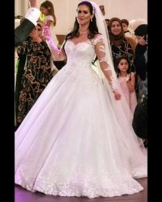 Elegante Brautkleider Prinzessin | Hochzeitskleider mit SpitzeÃ¤rmel