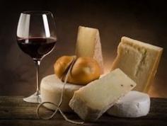 How to Create the Perfect Wine and Cheese Pairing
