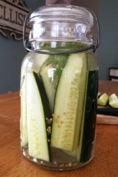 Easy Homemade Pickles from Primally Inspired - takes less than 5 minutes to make and they contain probiotics to help strengthen your immune system!