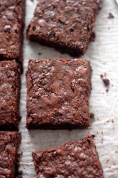 Outrageously Amazing One-Bowl 5-Ingredient Brownies