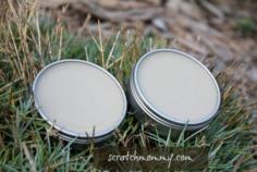 Easy, Effective, DIY Deodorant. NO BAKING SODA RECIPE! Yes, you can have an organic, natural deodorant. Learn how to make it with only a few ingredients!   #DIY #Deodorant # MakeYourOwn #PersonalCare #Skincare