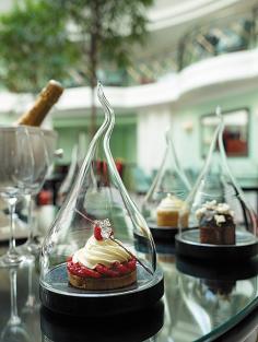 Decadence from the Shangri-La Hotel, Paris   ᘡղbᘠ