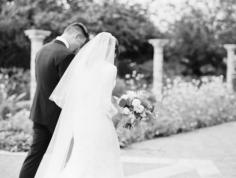 Wedding at Denver Botanic Gardens: Jessica & Matthew by Sara Hasstedt - via Snippet & Ink