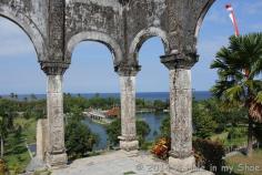 Taman Tirta Gangga water palace is a place of beautiful gardens and serene water-scapes. Located in the village of Tirta Gangga high on a hill overlooking amazing terraced rice fields, Taman Tirta Gangga is a great place to escape the heat and hustle and bustle of south Bali. www.aholeinmyshoe...