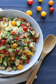 This Market Quinoa Salad with Fresh Mozzerella is a delicious addition to your healthy lifestyle. Great for a picnic, potluck, lunch or snack.