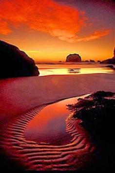 Sunset on the beach, Oregon Coast, United States.