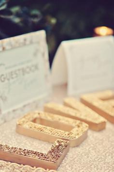 Guestbook inspiration - Glamorous Maui Destination Wedding by Tamiz Photography #sequins