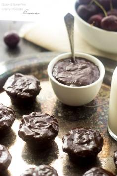 Mini Gluten Free Cherry Brownies - Naturally sweetened, no butter or oil and SO rich and fudgey! | Foodfaithfitness.com | #glutenfree #brownie #recipe