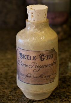 Free Printable Harry Potter Potion Bottles. Perfect for Halloween Decor