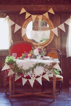 reception sweetheart table, photo by Dreamlove Photography ruffledblog.com/... #weddingreception #weddingideas