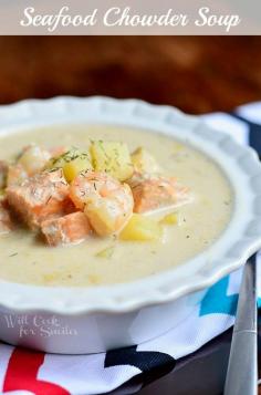 Seafood Chowder Soup |  from willcookforsmiles... #seafood #soup #chowder