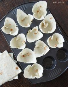 
                        
                            {Ella Claire}: Easy Breakfast Burrito Bites for Brunch or Busy Mornings
                        
                    