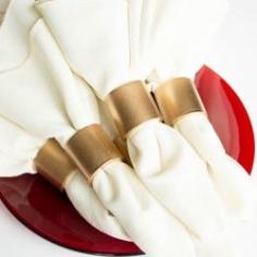 
                        
                            Believe it or not...she made those napkin rings from a trip to the plumbing aisle.  Yes she did.
                        
                    