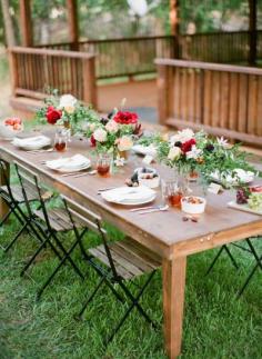 Al fresco wedding table: www.stylemepretty... | Photography: Haystack Film Gathering