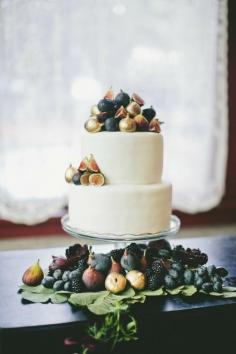 Figs & Gold Wedding Inspiration