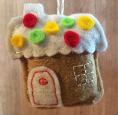 Cute Gingerbread House Perfect For Your Christmas Tree or Twiggy Tree :) Can be Personalised