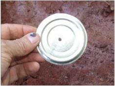 Using a tin can as a distress signal | 11 Survival Uses for a Tin Can #survivallife survivallife.com