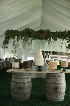 Wine Barrel Wedding Cake Table | photography by photography.miche...