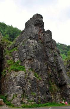 
                        
                            Cheddar Gorge in England is an amazing place to visit.
                        
                    