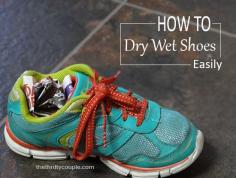 
                        
                            How To Dry Wet Tennis Shoes Easily and Perfectly with Newspaper
                        
                    