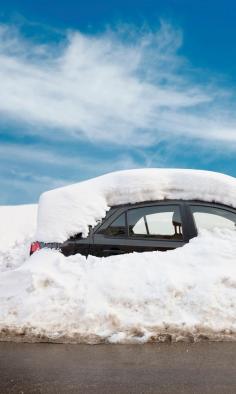 
                    
                        The emergency we're most likely to encounter this winter has nothing to do with a superstorm, nuclear attack, or apocalyptic volcanic eruption—it's more likely to take place in your car. The right gear can mean the difference between life and death.
                    
                