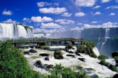 
                    
                        Cataratas Del Iguazu, Argentina
                    
                