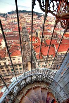 
                    
                        Lisbon Old downtown and the medieval castel from the top of the St Justa lift - Different perspectives, the same beauty . .. #Portugal
                    
                