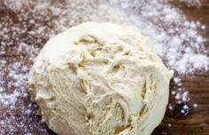 How to Bake Bread Without an Oven | Easy Sourdough Bread Recipe | Bread | Quick Bread Recipes and Bread Baking Tips and Tricks at pioneersettler.com