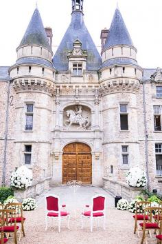 
                    
                        Chateau D'Esclimont near Paris | One and Only Paris Photography | Brides.com
                    
                