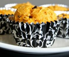 
                    
                        Recipe for 3-Ingredient Pumpkin Chocolate Chip Muffins (no oil, no eggs)
                    
                