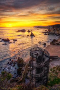 
                    
                        Staircase to nowhere, Pismo Beach, California
                    
                