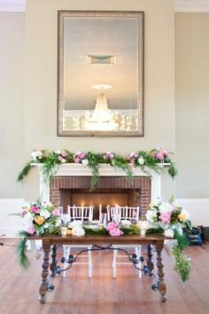 
                    
                        Garland and pink flowers: www.stylemepretty... | Photography: Cassi Claire - www.cassiclaire.com/
                    
                